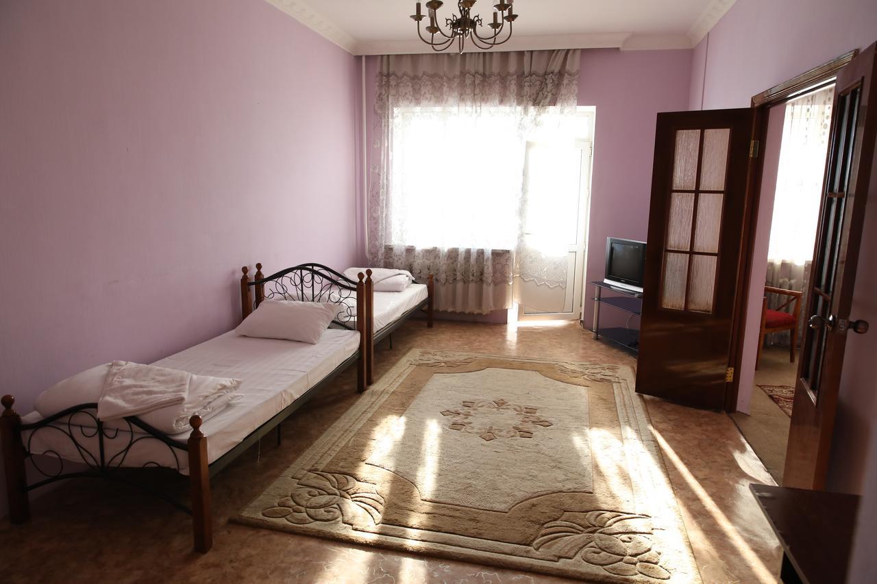 Hotel Alkuat Astana Bagian luar foto